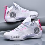 Outdoor basketball shoes