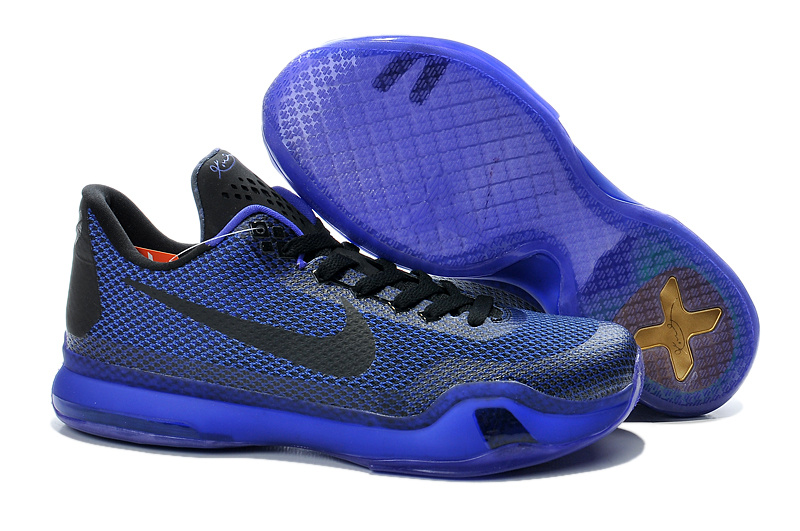 New Kobe basketball shoes for kids'