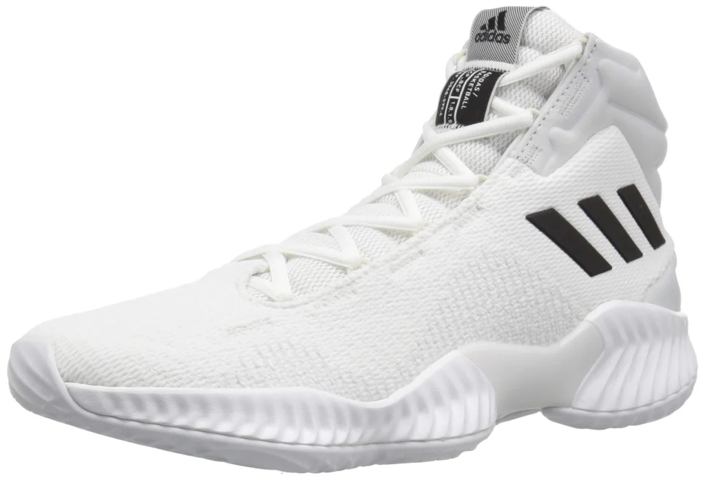 Comfortable basketball shoes